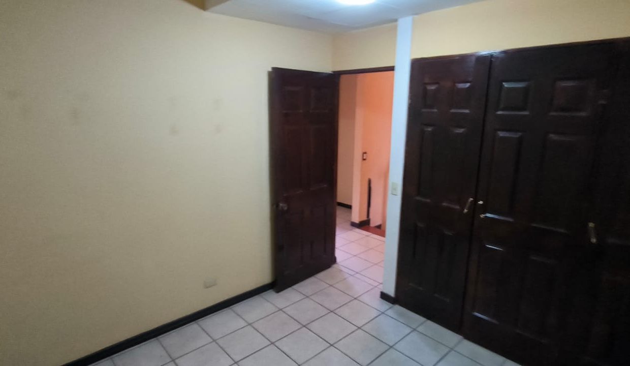 3de5a57e-3840-4a47-b2b5-f61dc7846034
