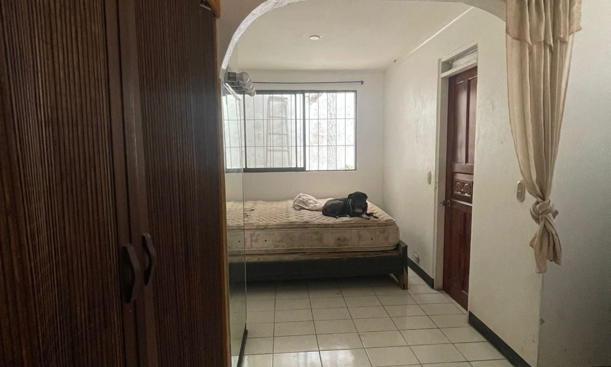 CASA EN VENTA ESCAZU MAHDAD (13)