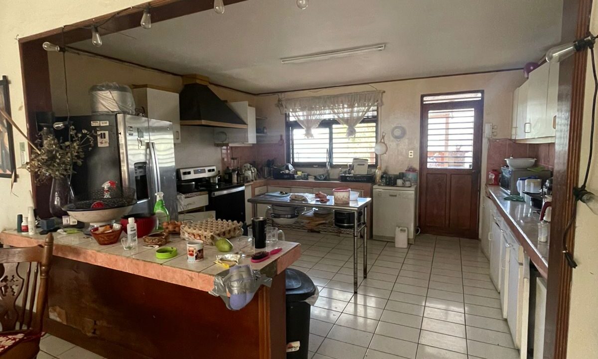 CASA EN VENTA ESCAZU MAHDAD (15)