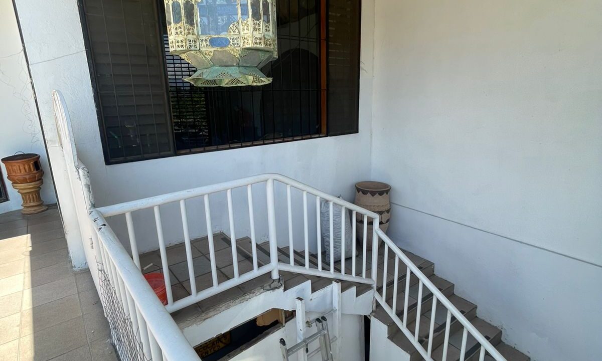 CASA EN VENTA ESCAZU MAHDAD (30)
