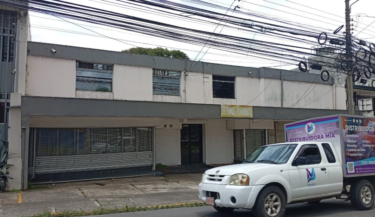 PROPIEDAD SAN JOSE BARRIO LA PITAHAYA USO COMERCIAL (7)