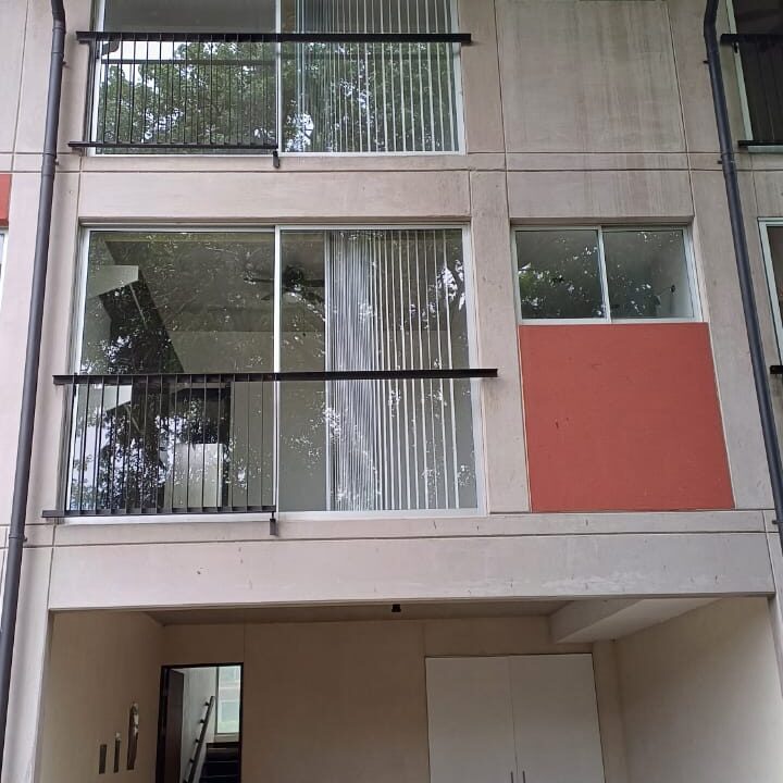 VENTA O ALQUILER EN CONDOMINIO LOFTS SANTA ANA (29)